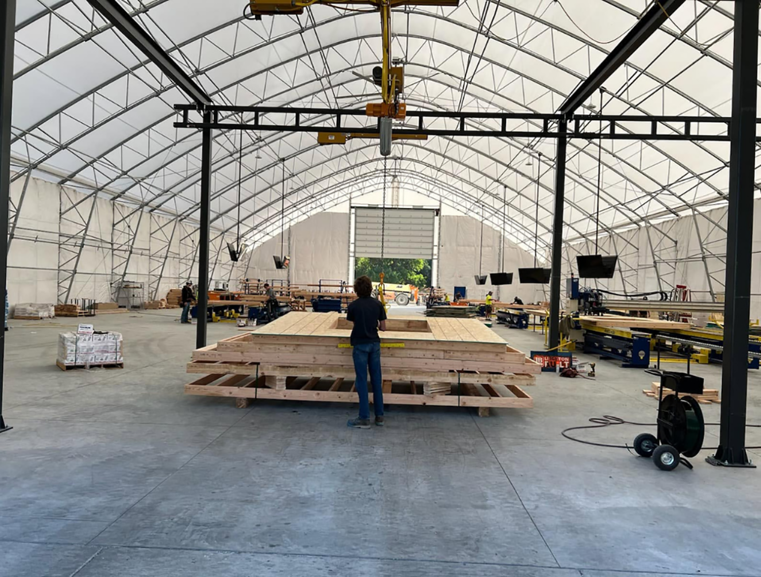 CREATING A FLEXIBLE PRODUCTION SPACE FOR FILM & TELEVISION